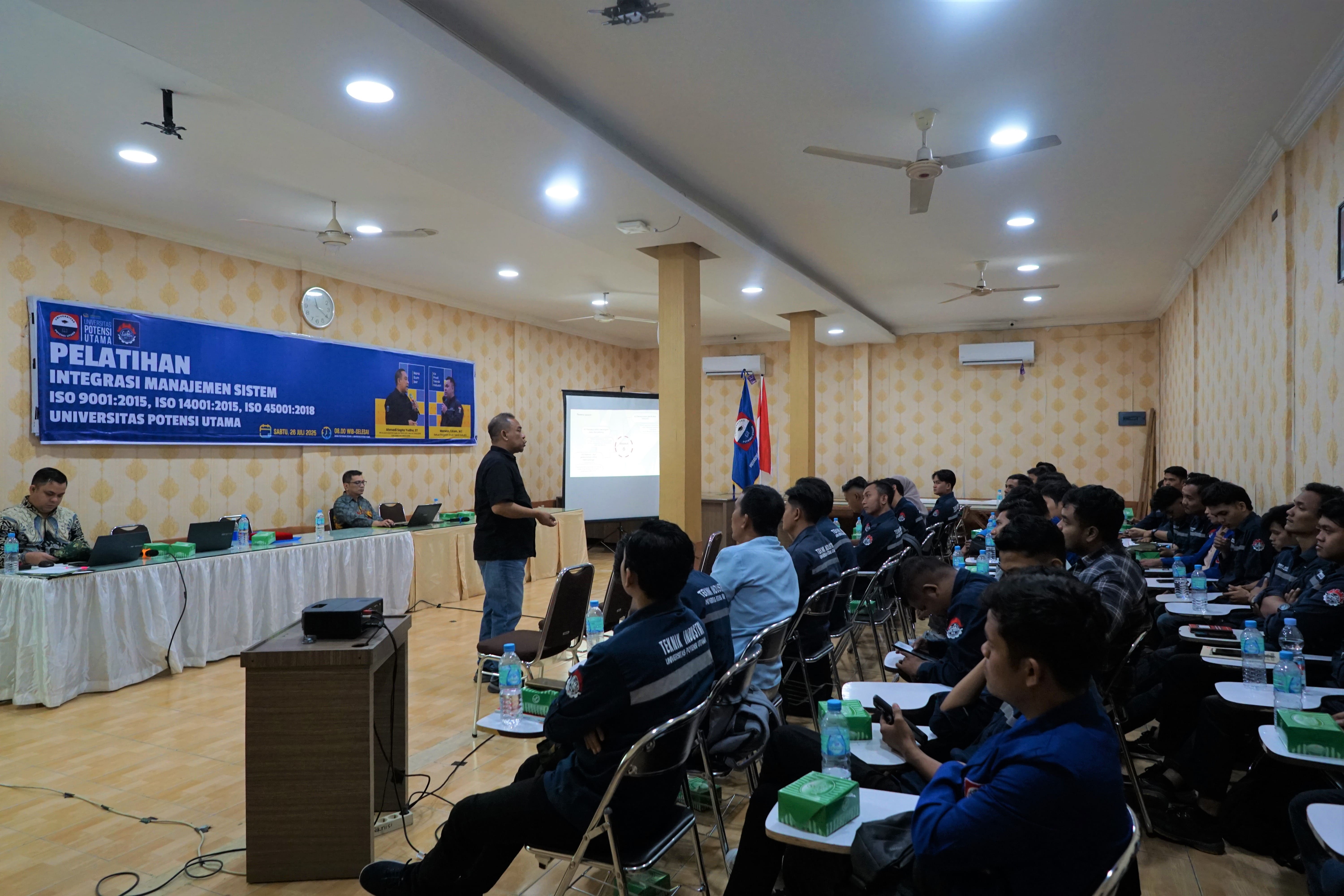 Pelatihan Integrasi Manajemen Sistem ISO 9001:2015, ISO 14001:2015, dan ISO 45001:2018 Sukses Digelar di Universitas Potensi Utama